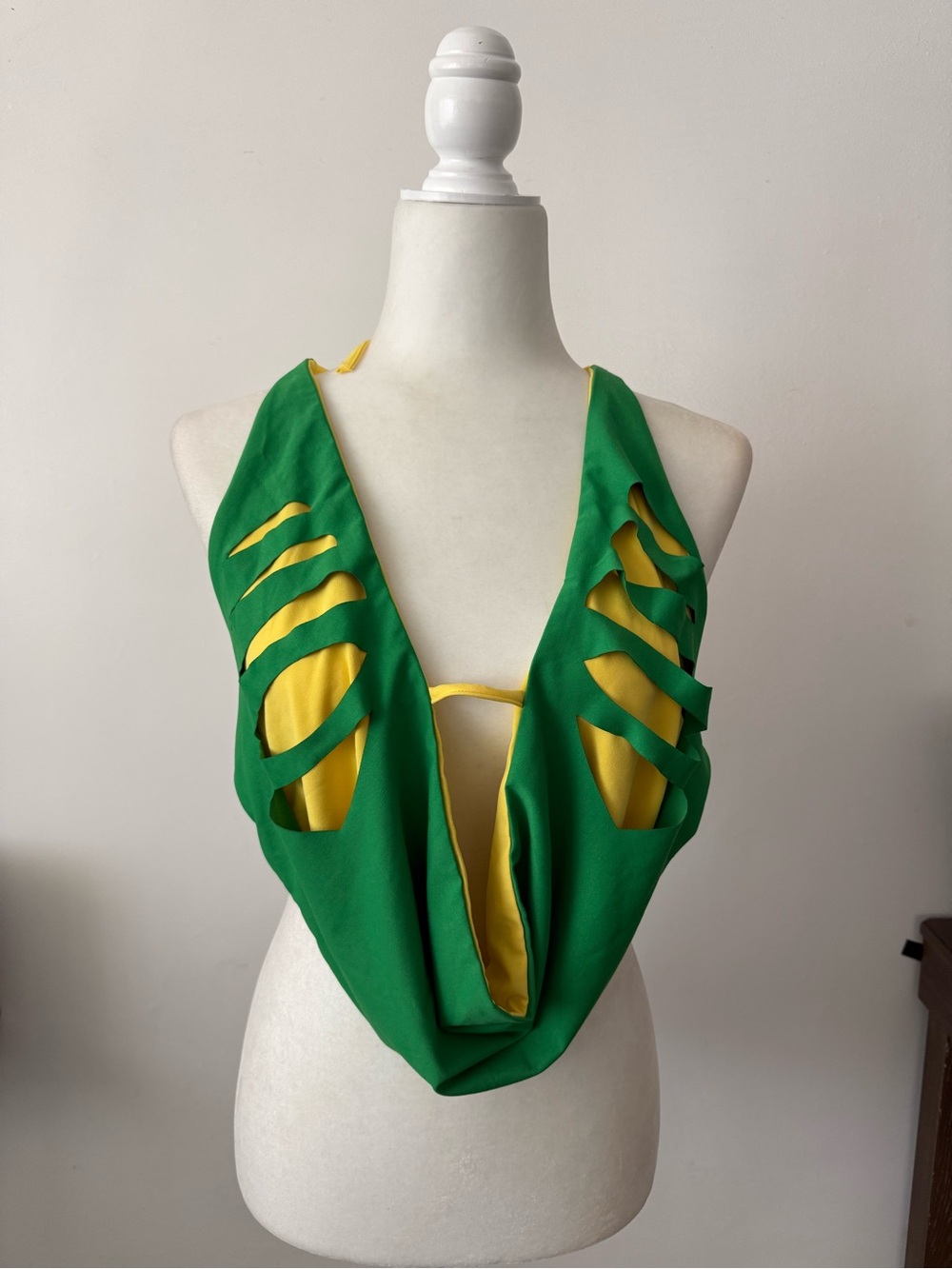 SHEIN Green and Yellow Cutout Halter Camisole